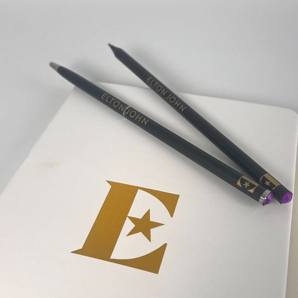 Elton John Farewell Tour Set w/ LuggageTag Booklet Keychain Pen Pencil Notebook - Picture 4 of 4